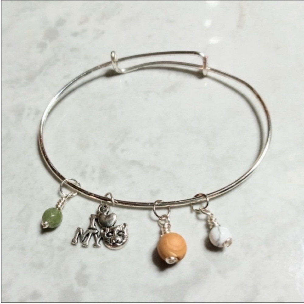 I Love My Cat Silver Plated Oval Handmade Green Adventurine Adjustable Bangle